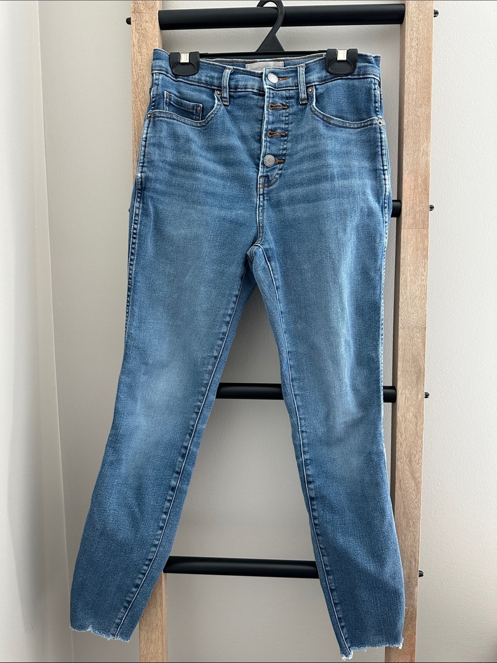 Everlane Medium Blue High-Rise Button-Fly Ankle Jeans